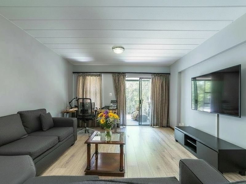 Want Space Without the Fuss? - Photo 2