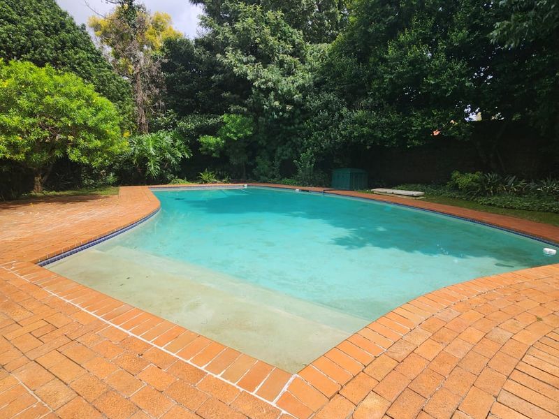 MODERN FAMILY HOME FOR SALE IN LINDEN - Photo 4