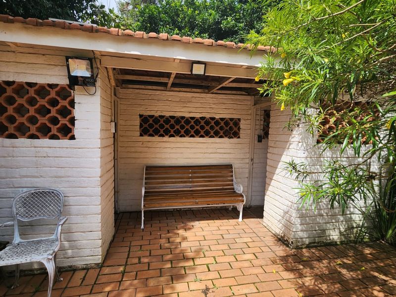 MODERN FAMILY HOME FOR SALE IN LINDEN - Photo 10