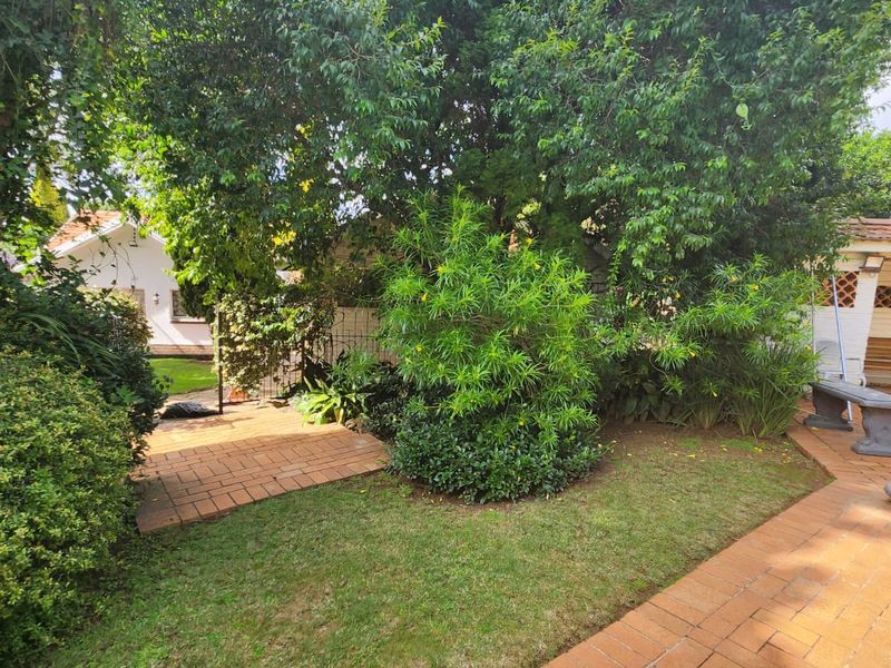 MODERN FAMILY HOME FOR SALE IN LINDEN - Photo 7