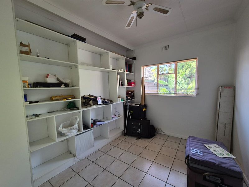 !LUXURY Home for sale!  !Escape to your dream retreat!  OR  !Perfect Opportunity for Investment! - Photo 8