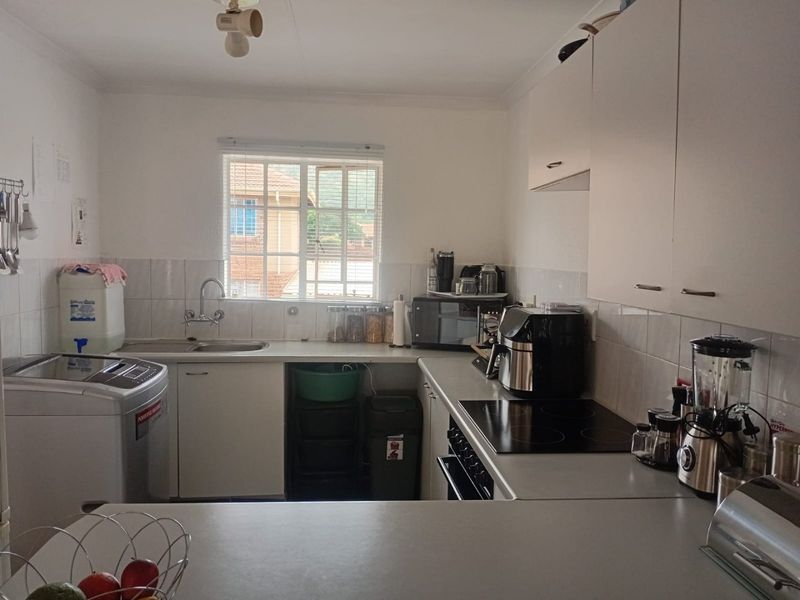 Lovely 3 Bedroom Apartment for sale! - Photo 3