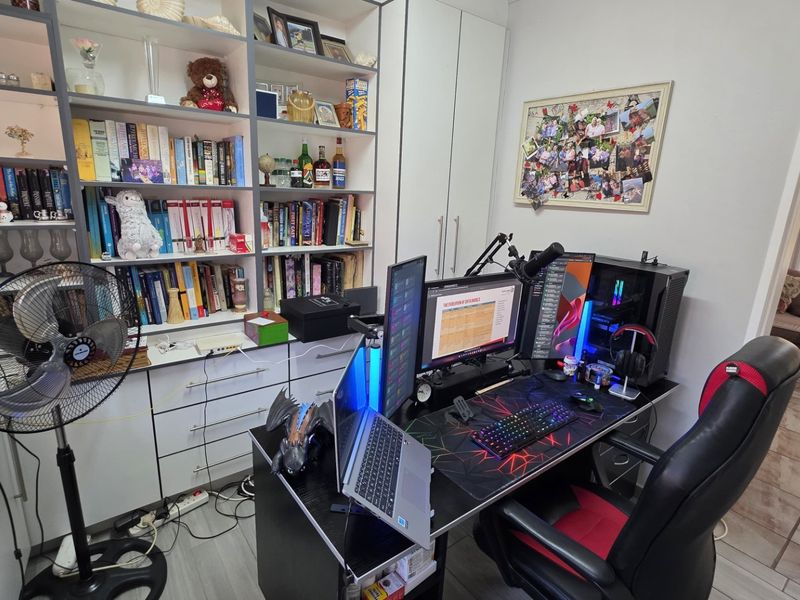 3 Bedroom family home with a flatlet FOR SALE! - Photo 10