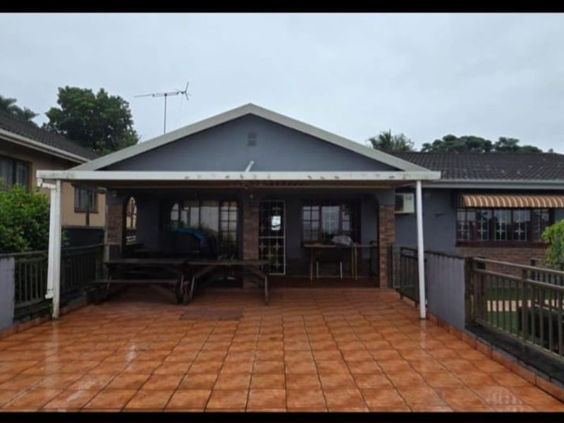 The Ultimate Family Residence - Photo 10