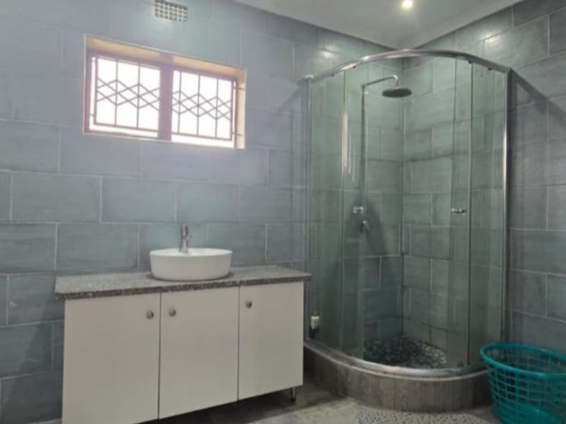 The Ultimate Family Residence - Photo 2