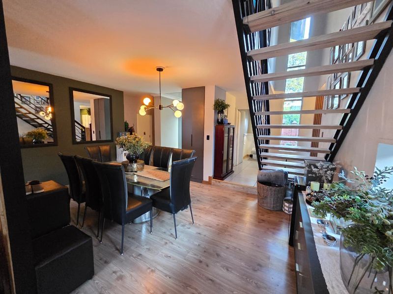 Stunning family home for sale in Montana Park! - Photo 8