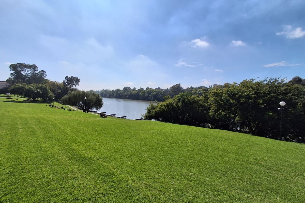 Lifestyle Living in Peacehaven – 2 Bedroom Apartment. - Photo 5