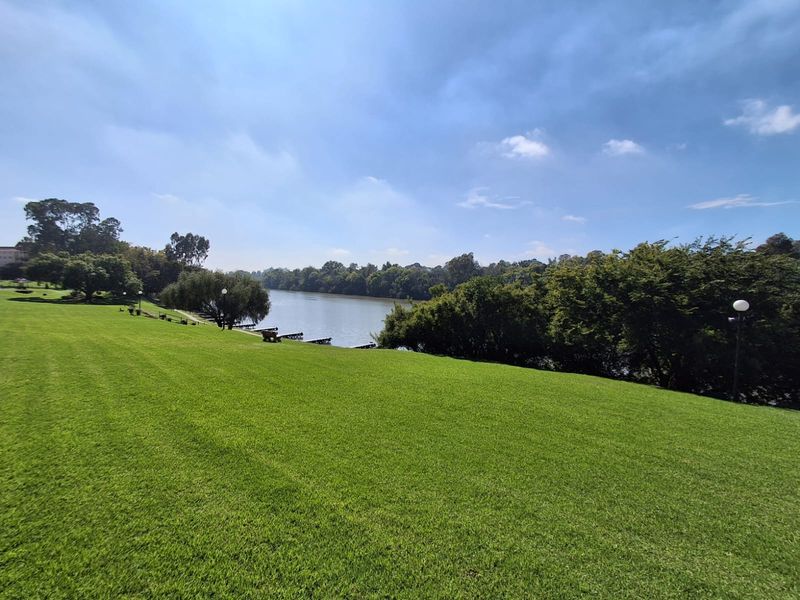 Lifestyle Living in Peacehaven – 2 Bedroom Apartment. - Photo 5