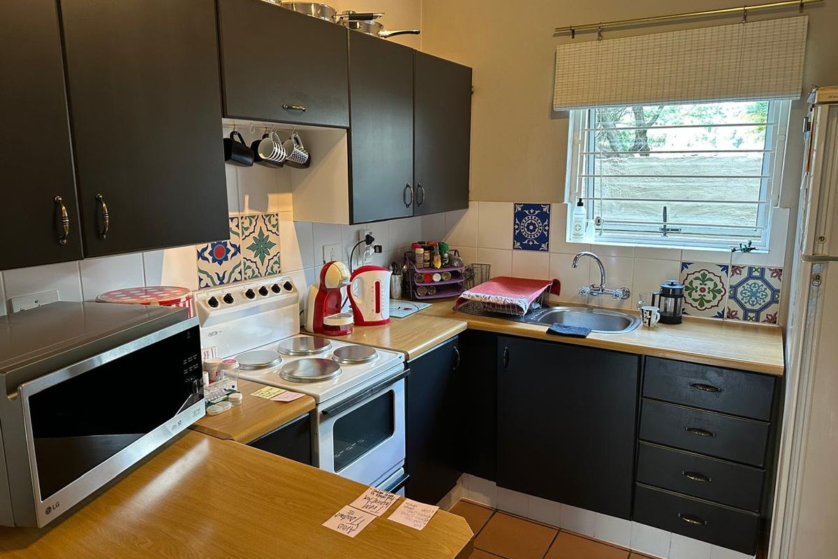 Secure and Quaint ground floor 2-Bed Apartment Ready for Occupation 1st May - Photo 4