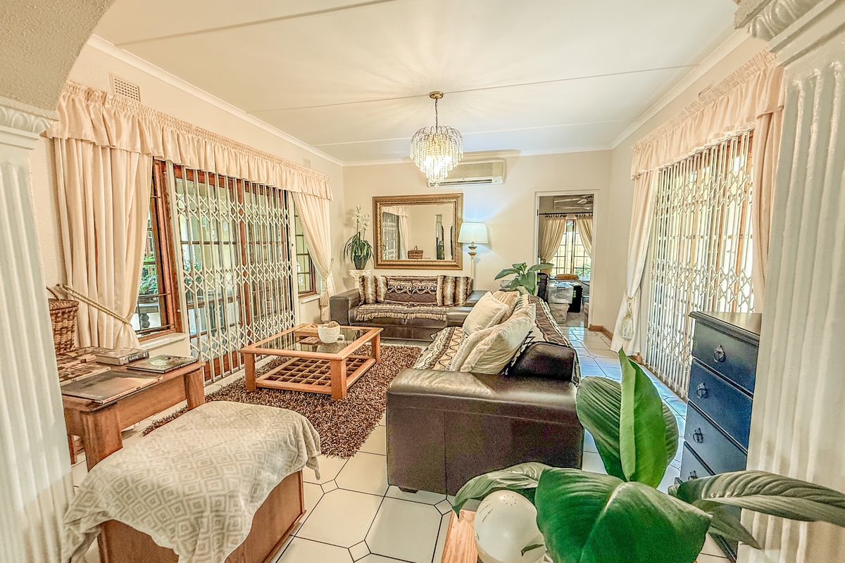 Rare Investment Opportunity Opposite the Empangeni Garden Clinic - Photo 2