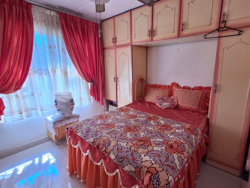 Lovely Area - Photo 9