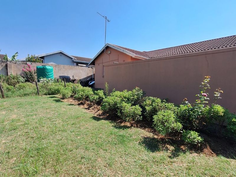 Lovely Area - Photo 2