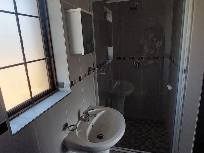 1 Bedroom to Rent in Knleaf - Photo 10