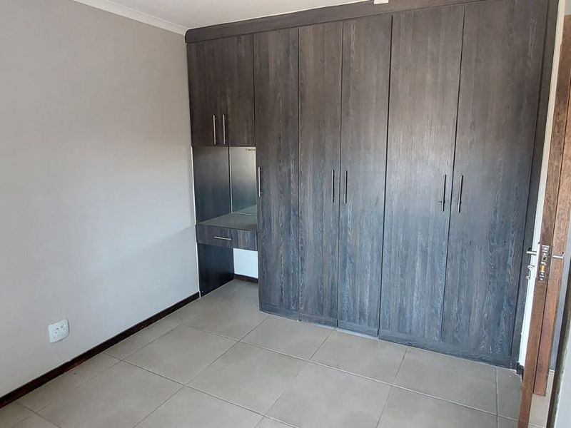 1 Bedroom to Rent in Knleaf - Photo 8