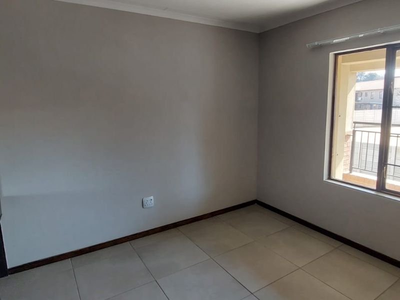 1 Bedroom to Rent in Knleaf - Photo 4