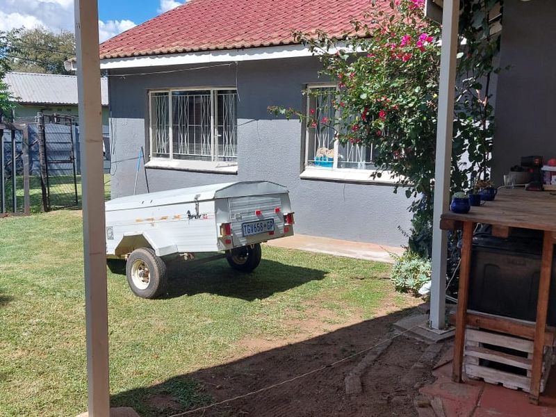 3 Bedroom House to Rent in Dal Fouche Springs - Photo 3