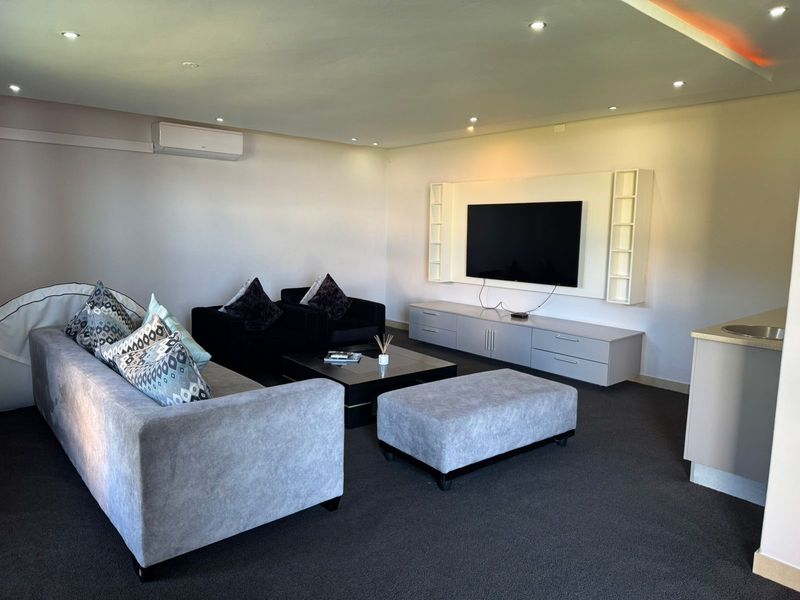 Coastal Luxury Meets Modern Living in Tinley Manor - Photo 8