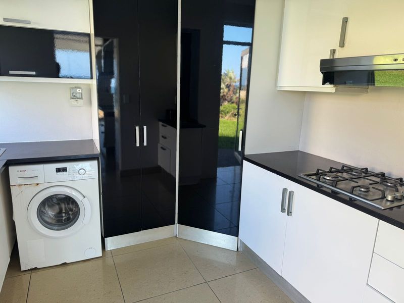 Coastal Luxury Meets Modern Living in Tinley Manor - Photo 6