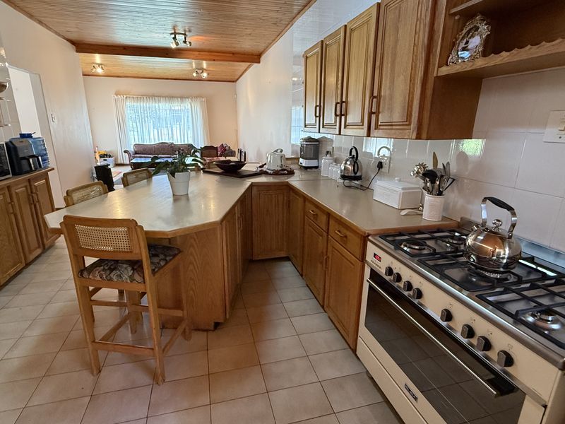 Exclusive Listing , Prime Address in Rietfontein, Pretoria - Photo 3