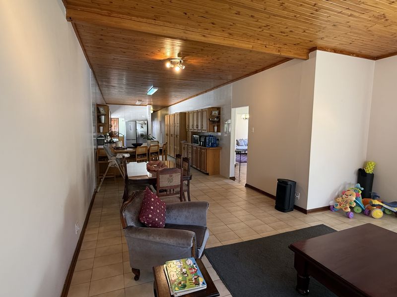 Exclusive Listing , Prime Address in Rietfontein, Pretoria - Photo 8