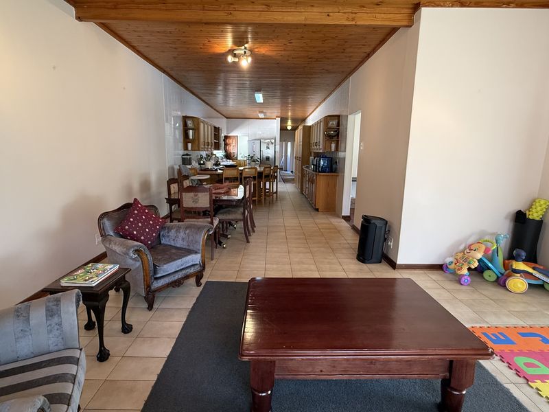 Exclusive Listing , Prime Address in Rietfontein, Pretoria - Photo 7