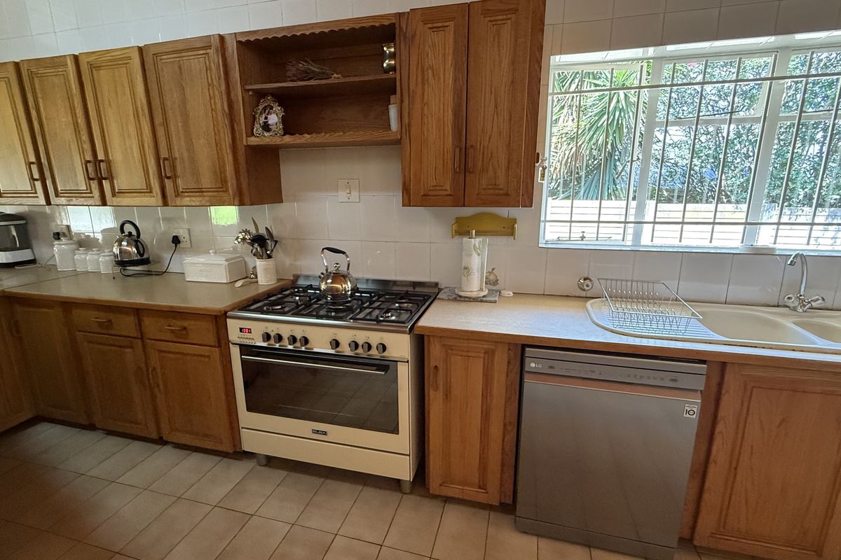 Exclusive Listing , Prime Address in Rietfontein, Pretoria - Photo 4