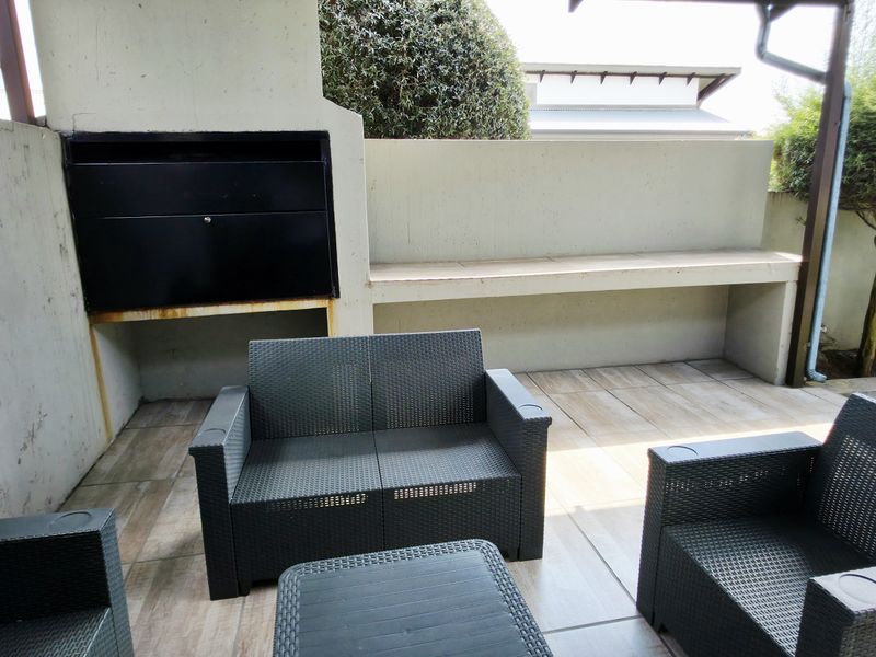 Sophisticated Modern Living: Premier 3-Bedroom Residence in Ben Fleur - Photo 9