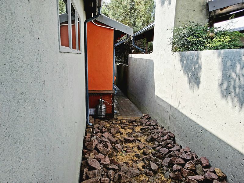 Sophisticated Modern Living: Premier 3-Bedroom Residence in Ben Fleur - Photo 5