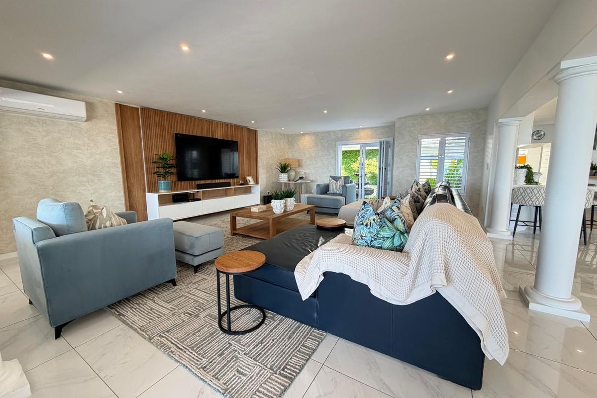 Exclusive Dual-Residence Coastal Retreat with Panoramic Ocean Views - Photo 2