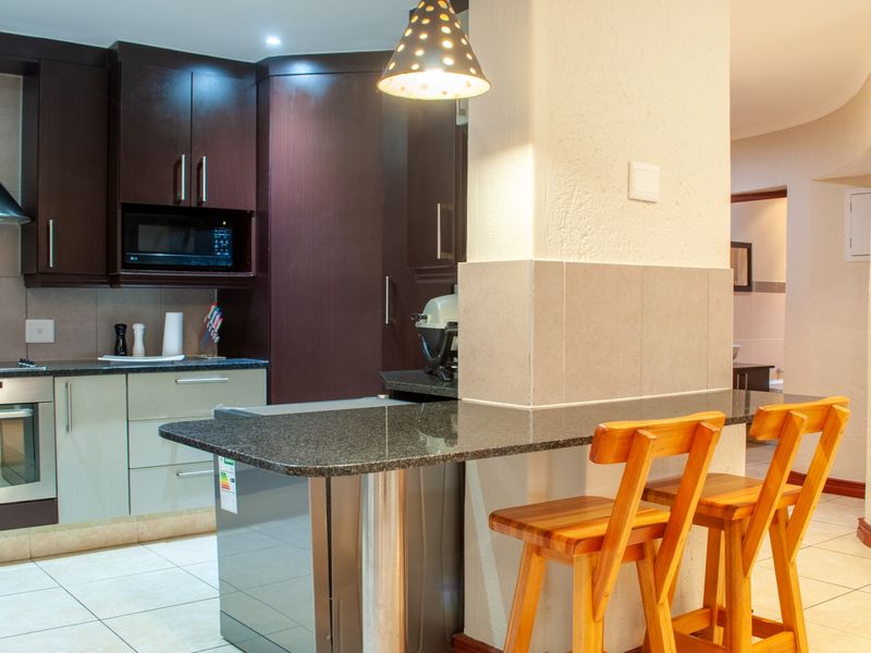 Luxury 3-Bedroom Apartment with Expansive Balcony in Sabuti – Simbithi Eco Estate, Ballito - Photo 6