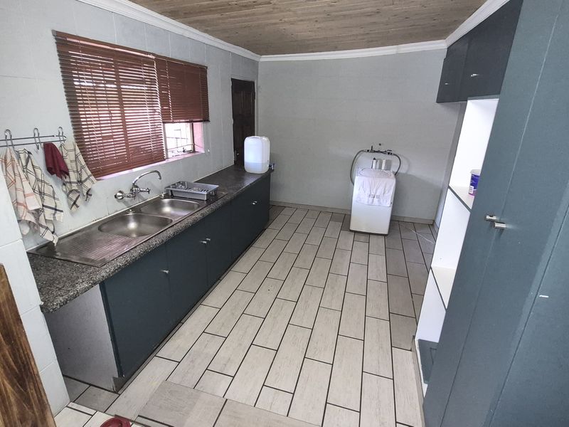 5 bedroom for sale in Reyno ridge proper. - Photo 8