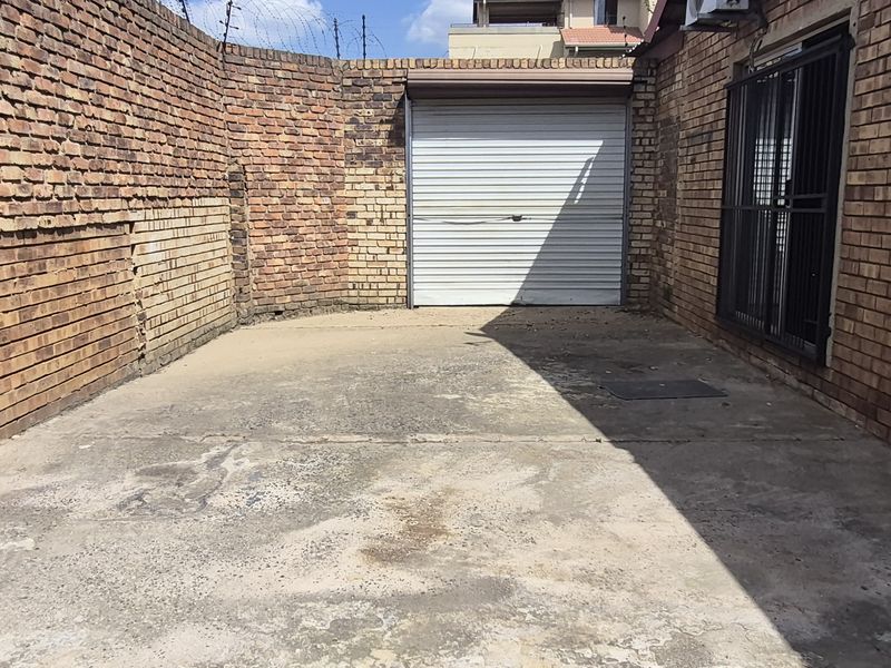 5 bedroom for sale in Reyno ridge proper. - Photo 3