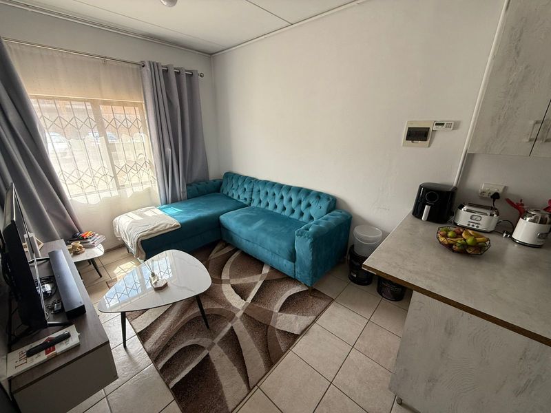 Located in the secure and sought-after Witfield Ridge complex in Witfield - Photo 5