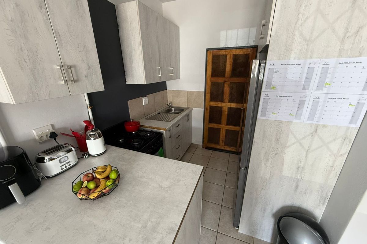 Located in the secure and sought-after Witfield Ridge complex in Witfield - Photo 4