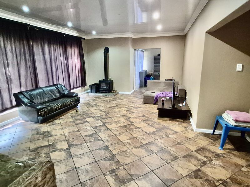 Huge family house for sale in del Judor. - Photo 5