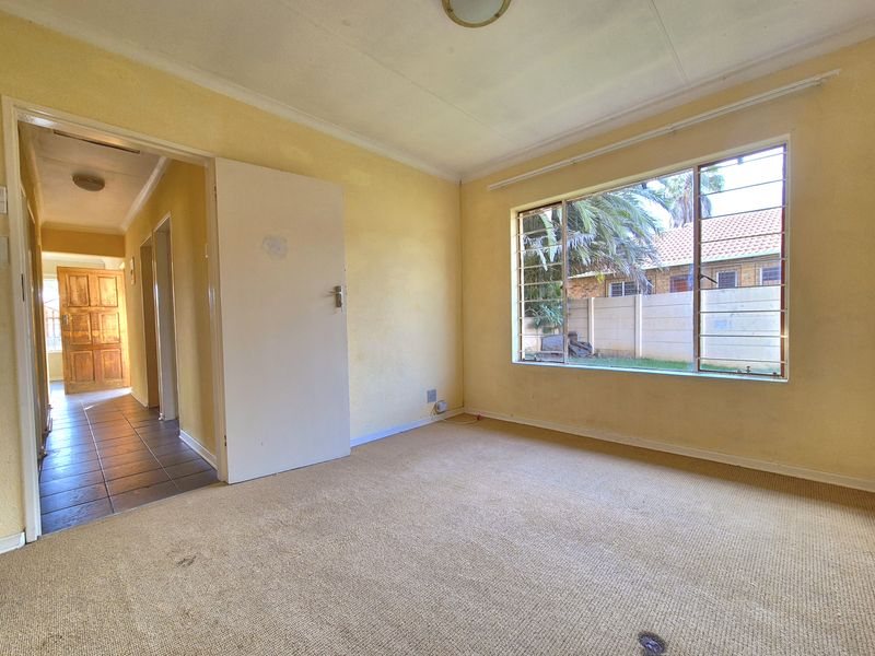 Your Blank Canvass Awaits! - Photo 8