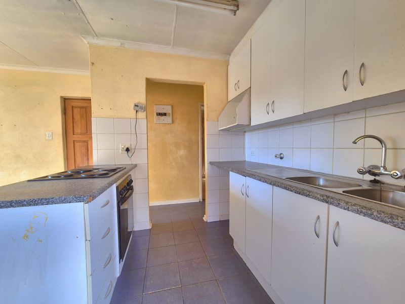 Your Blank Canvass Awaits! - Photo 6