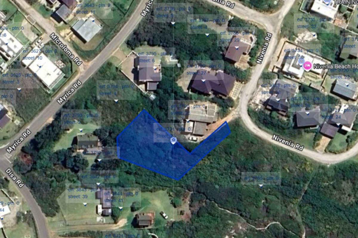 Beachfront-positioned land in Betty's Bay - Photo 2