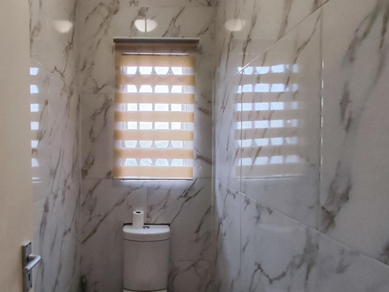 2-Bedroom Apartment for Sale in Dawn Park - Photo 5