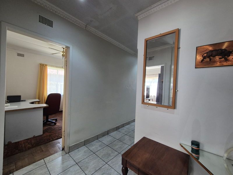 !EXCELLENT INVESTMENT OPPORTUNITY! - Photo 9
