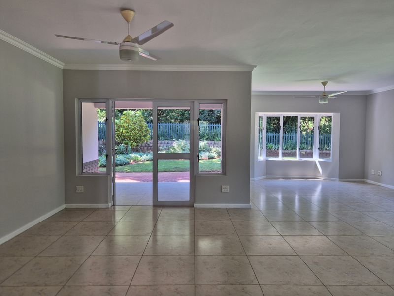 4 Bedroom Freestanding Home to Rent in Beverley Hills Estate - Photo 5