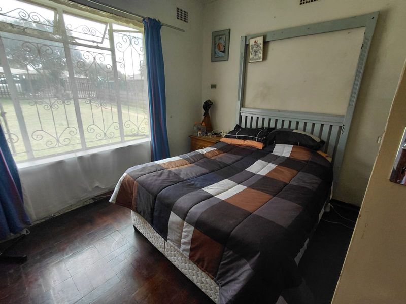 Charming Family Home with Flatlet for Sale in Casseldale, Springs!!! - Photo 9