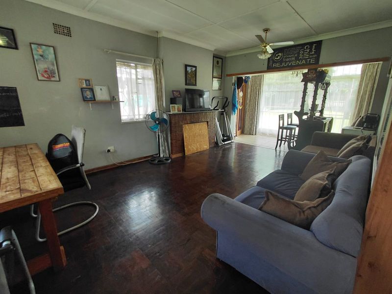 Charming Family Home with Flatlet for Sale in Casseldale, Springs!!! - Photo 4
