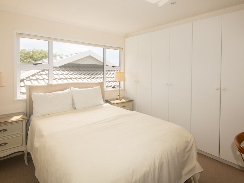 Exceptional Investment & Lifestyle Opportunity with Unmatched Views - Photo 4