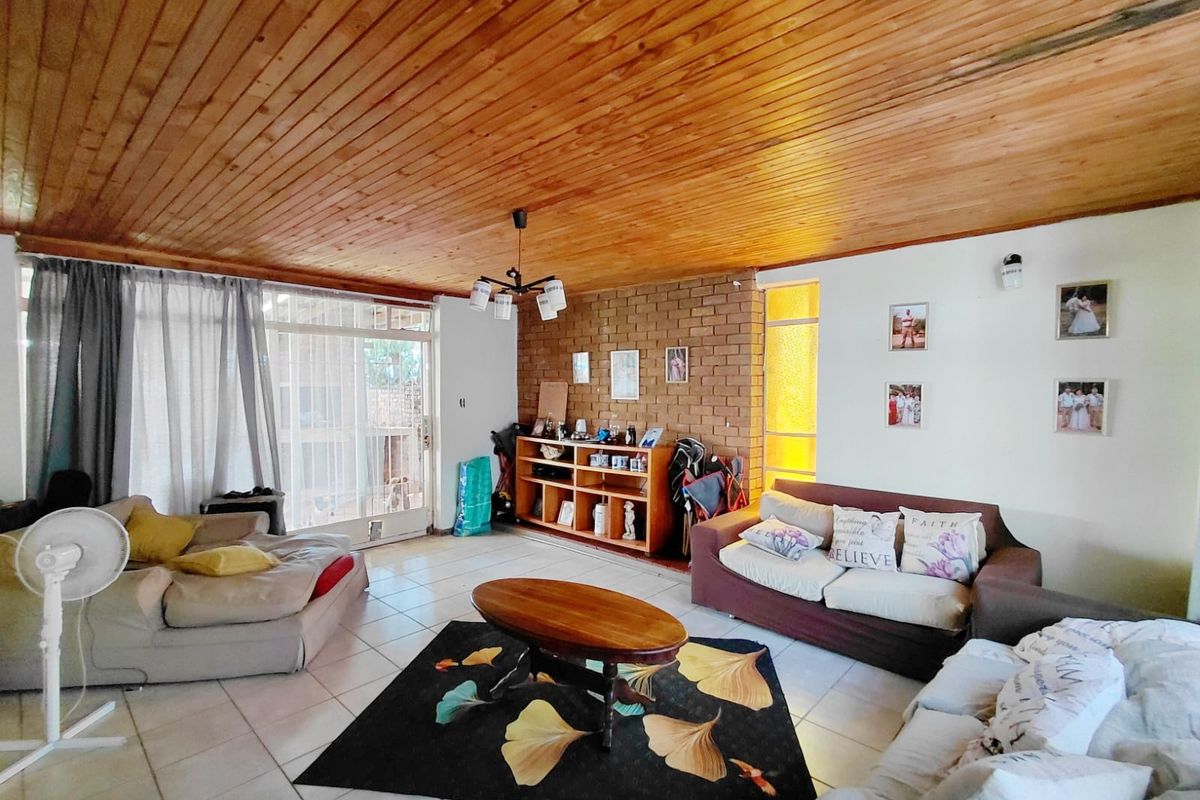 Spacious 4-Bedroom Home with Great Potential & Large Yard - Photo 2