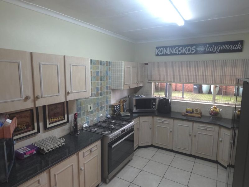 3 Bed 3 Bath Family Home on Offer! - Photo 8