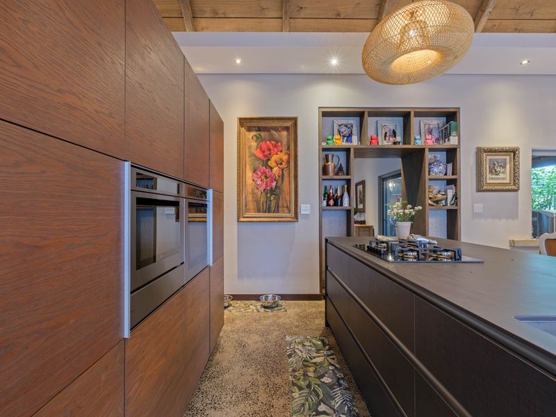 4 Bedroom Home with Loft & Granny Flat in Simbithi Eco Estate, Ballito - Photo 5