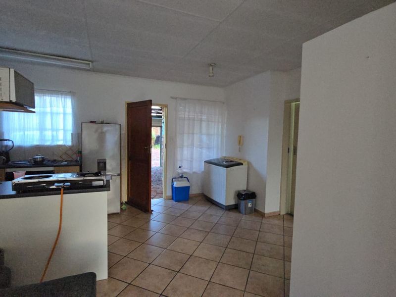 Beautiful 2 Bedroom Home on offer! - Photo 2