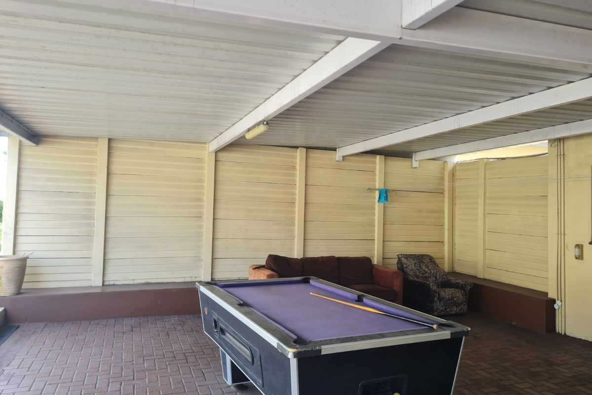 To Rent- Stunning 4 bedroom house with 2 bedroom flat close to Primary school - Photo 4