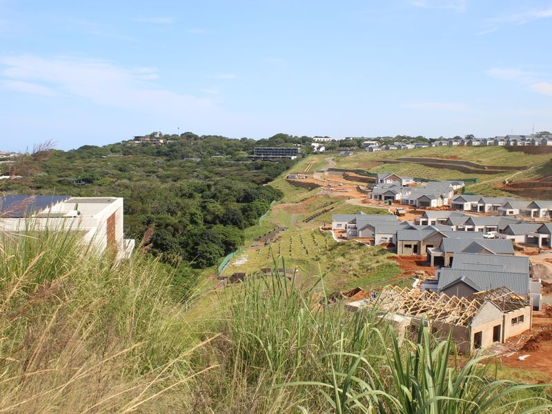 Elevated Stand Overlooking Coral Cove & Zululami’s Natural Beauty - Photo 2
